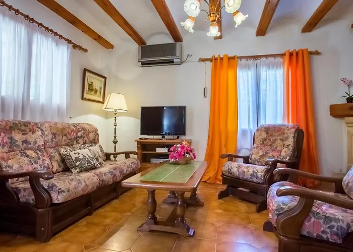 Morera By Aguilarent *